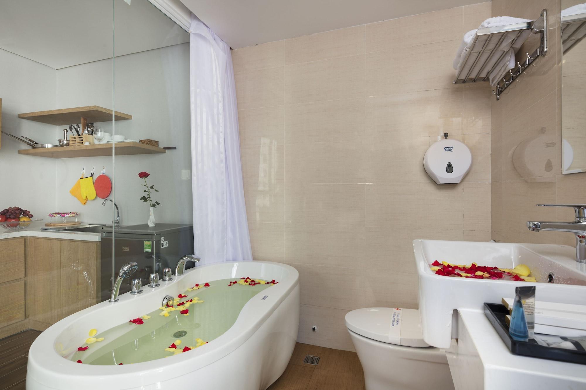 Smile Hotel Nha Trang Exterior photo